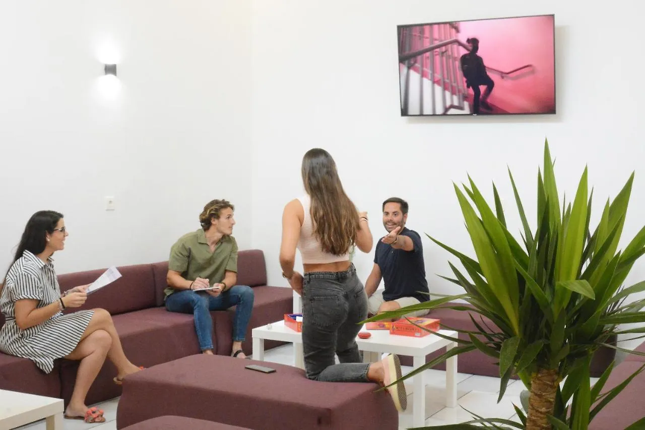 Broz Hostel Granada Espanha